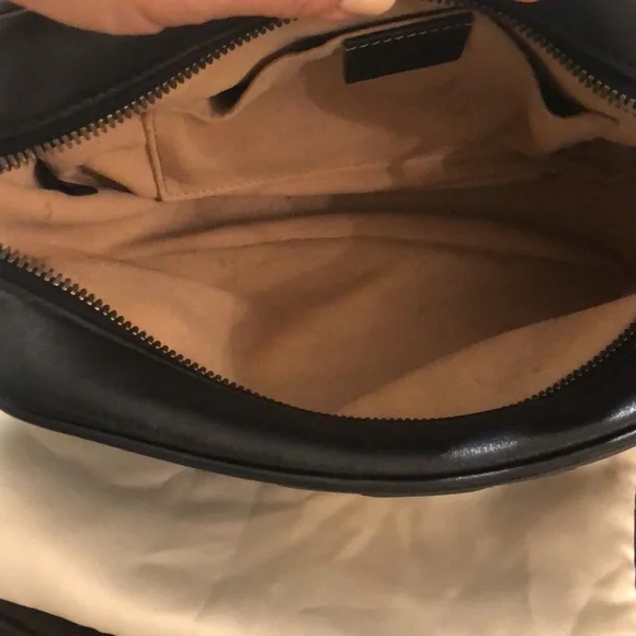 Authentic Gucci Marmont - Picture 5 of 9